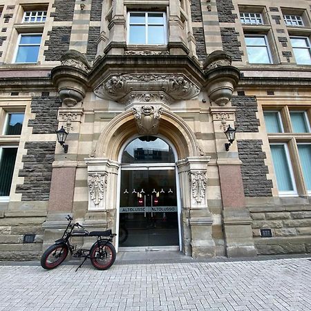 Luxury Cardiff City Centre Apartments Exterior photo