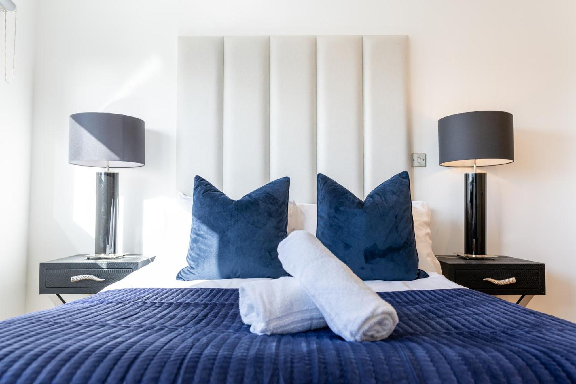 Luxury Cardiff City Centre Apartments Exterior photo
