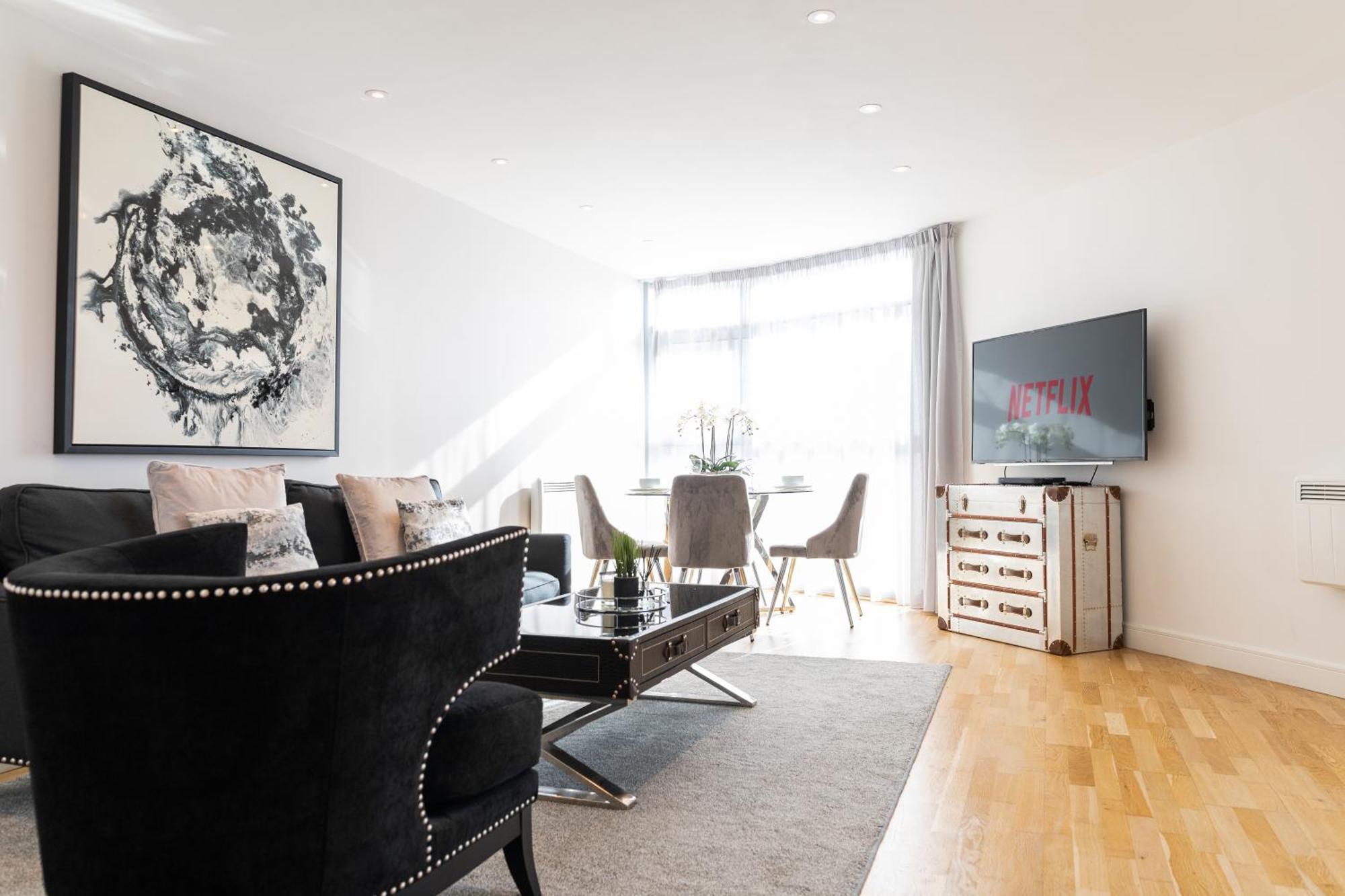 Luxury Cardiff City Centre Apartments Exterior photo